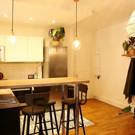 Nice Warm Apartment Near Montmartre! *